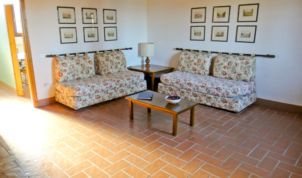 Вилла Tenuta Di Colle Alberti Agriturismo Черрето-Гвиди Номер фото