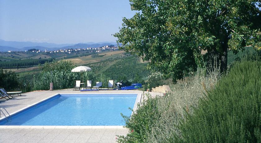 Вилла Tenuta Di Colle Alberti Agriturismo Черрето-Гвиди Экстерьер фото