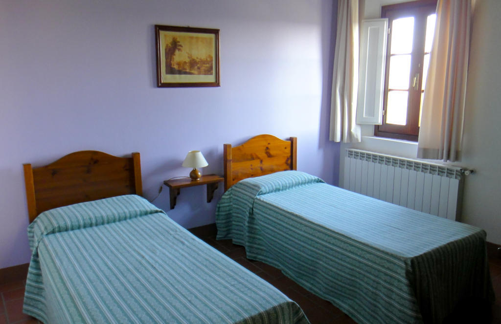 Вилла Tenuta Di Colle Alberti Agriturismo Черрето-Гвиди Номер фото