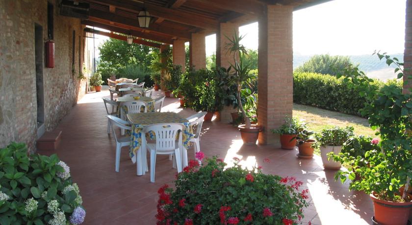 Вилла Tenuta Di Colle Alberti Agriturismo Черрето-Гвиди Экстерьер фото